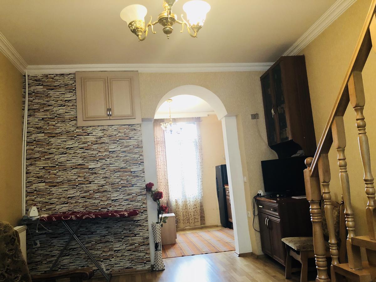 Giorgi Apartment Tbilisi Exterior photo